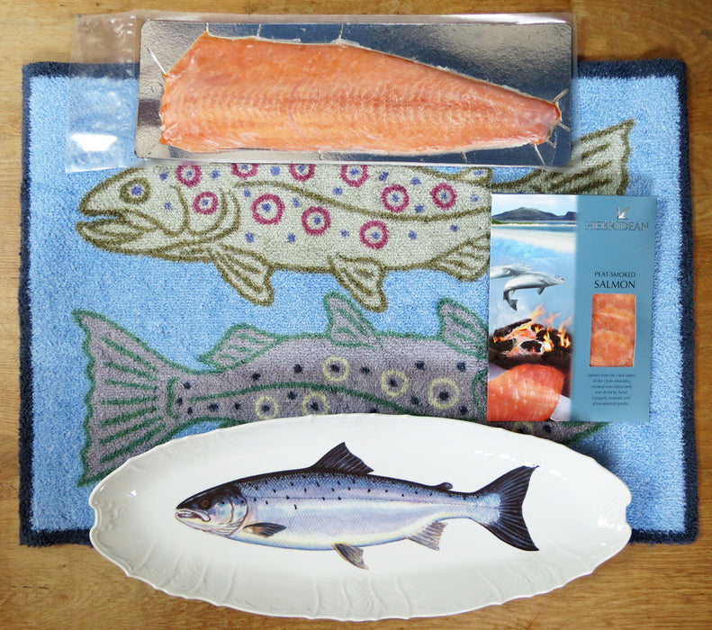 Deluxe selection Whole Side of Hebridean Peat Smoked Salmon with 65cm Salmon platter & Gamefish floormat