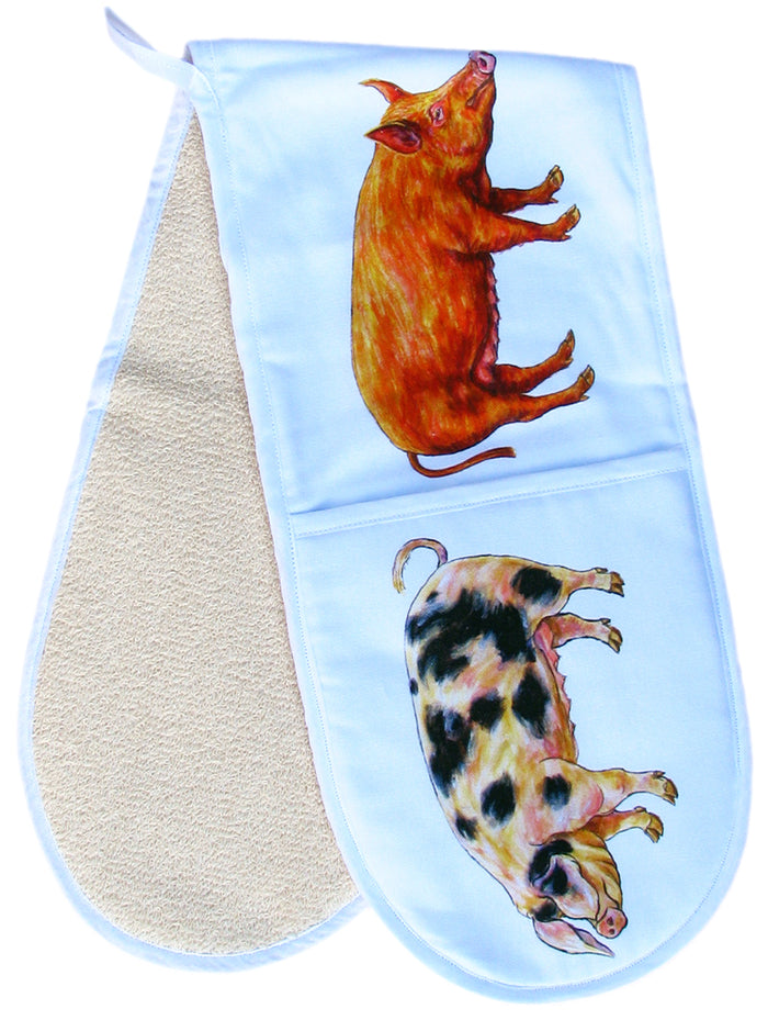 Pigs Cotton Oven Gloves table setting