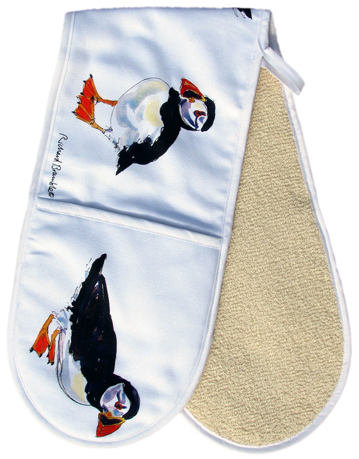 Puffin Cotton Oven Gloves table setting
